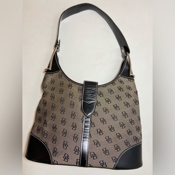 Dooney & Bourke Buckle Bucket Handbag Purse Lock Monogram Signature Black Grey. - Picture 15 of 16